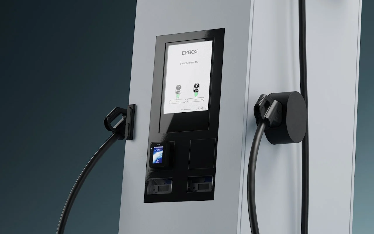 The screen and card reader on EVBox Troniq Modular DC fast charging station.