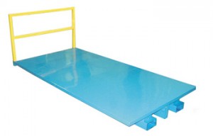 Narrow Aisle Order Picker Platform with Rail