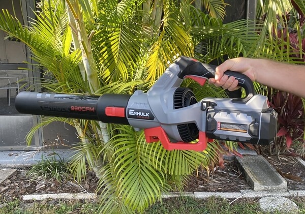 cordless leaf blower