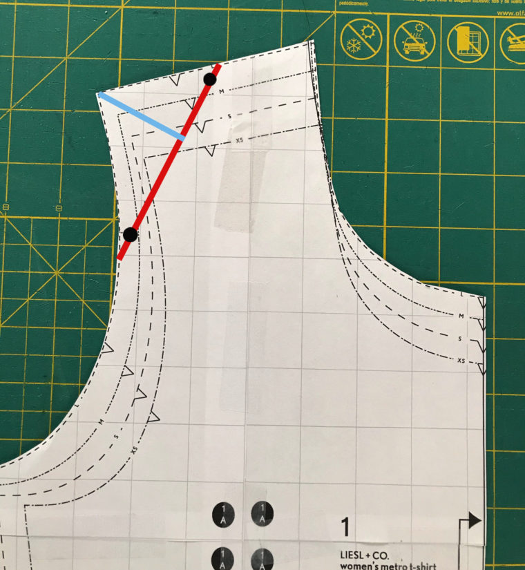 Marking the Shoulder Seam