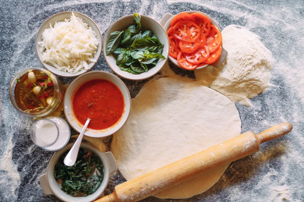 the Ingredients used for making pizza.
