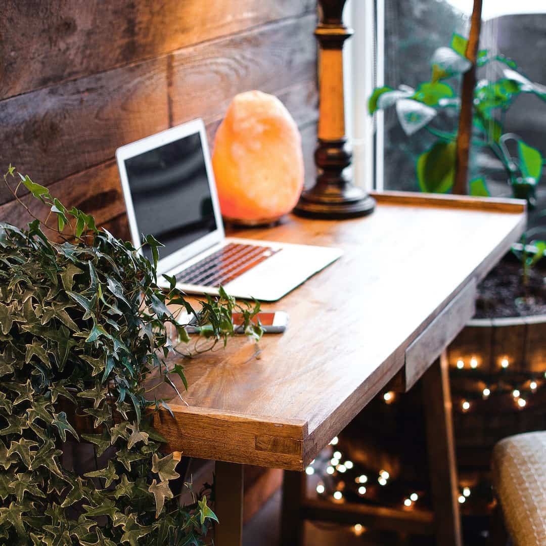 Beachy pastel desk