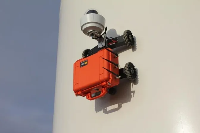 confined-space-equipment-flyability-13