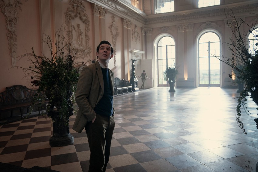 The Crown Season 4 Set Design: Discover How To Achieve A Royal Decor