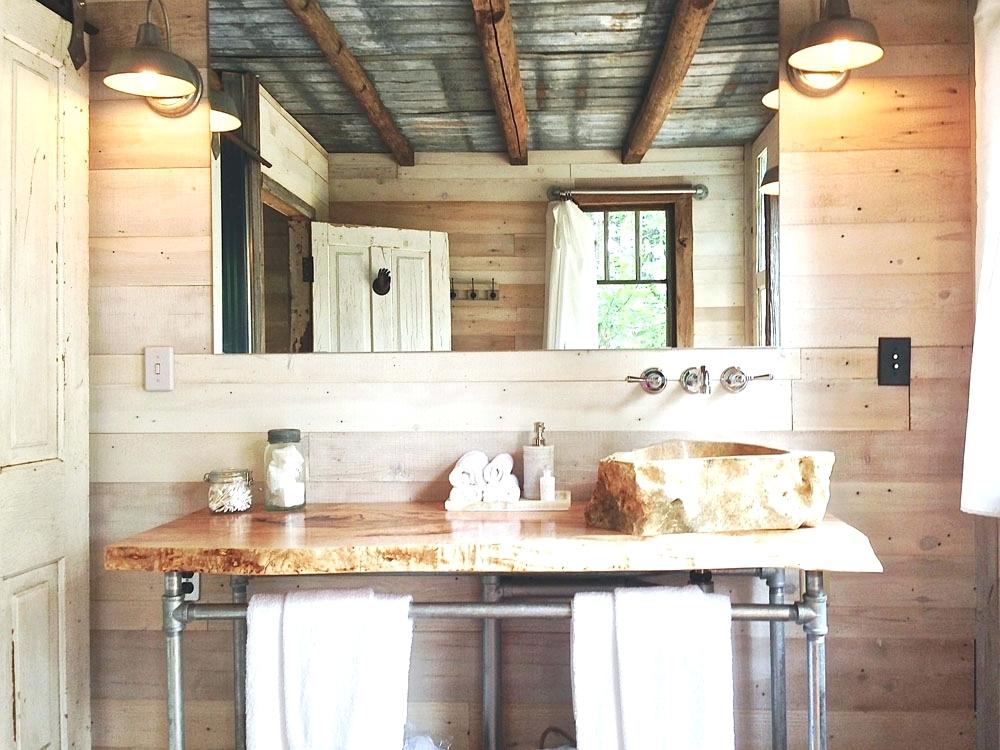 Rustic Chic Bathroom