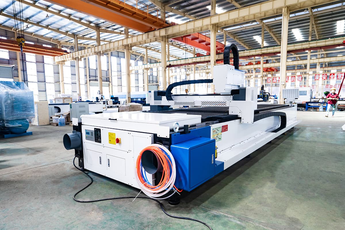 laser cutting machine