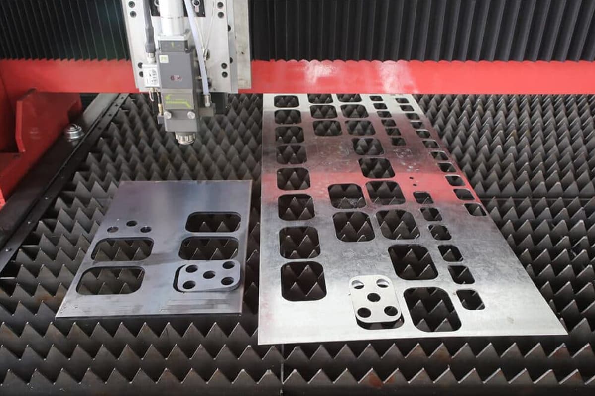 fiber laser cutting machine
