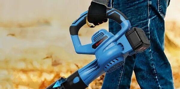 leaf blower ergonomics