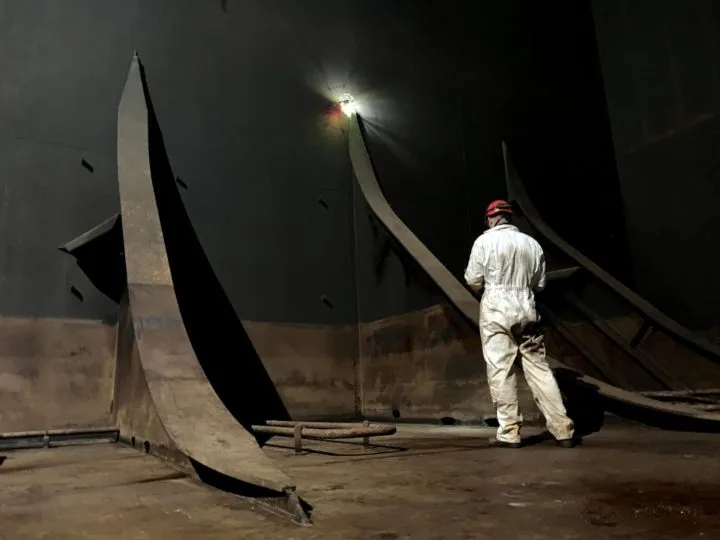 confined-space-flyability-12
