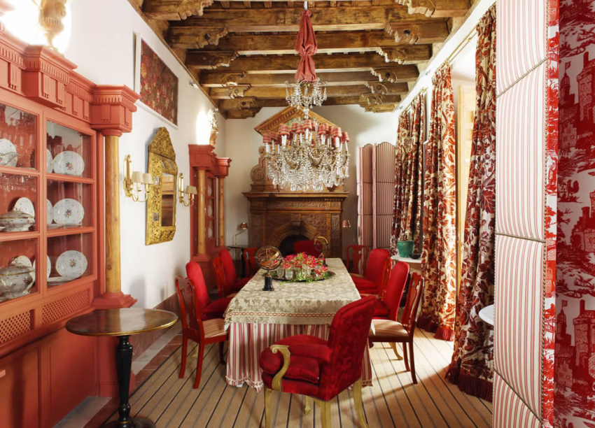 Lorenzo Castillo: A Spanish Designer's Love For Antiques