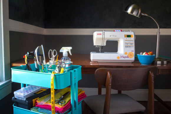  Â© Lauren Hunt from School of Sewing, reprinted with permission from Lucky Spool Media, LLC.