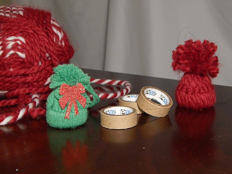 Cute and cozy winter hats, this one is super simple!