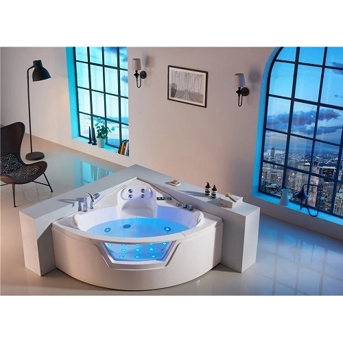 Jacuzzi And Whirlpool Bathtub 