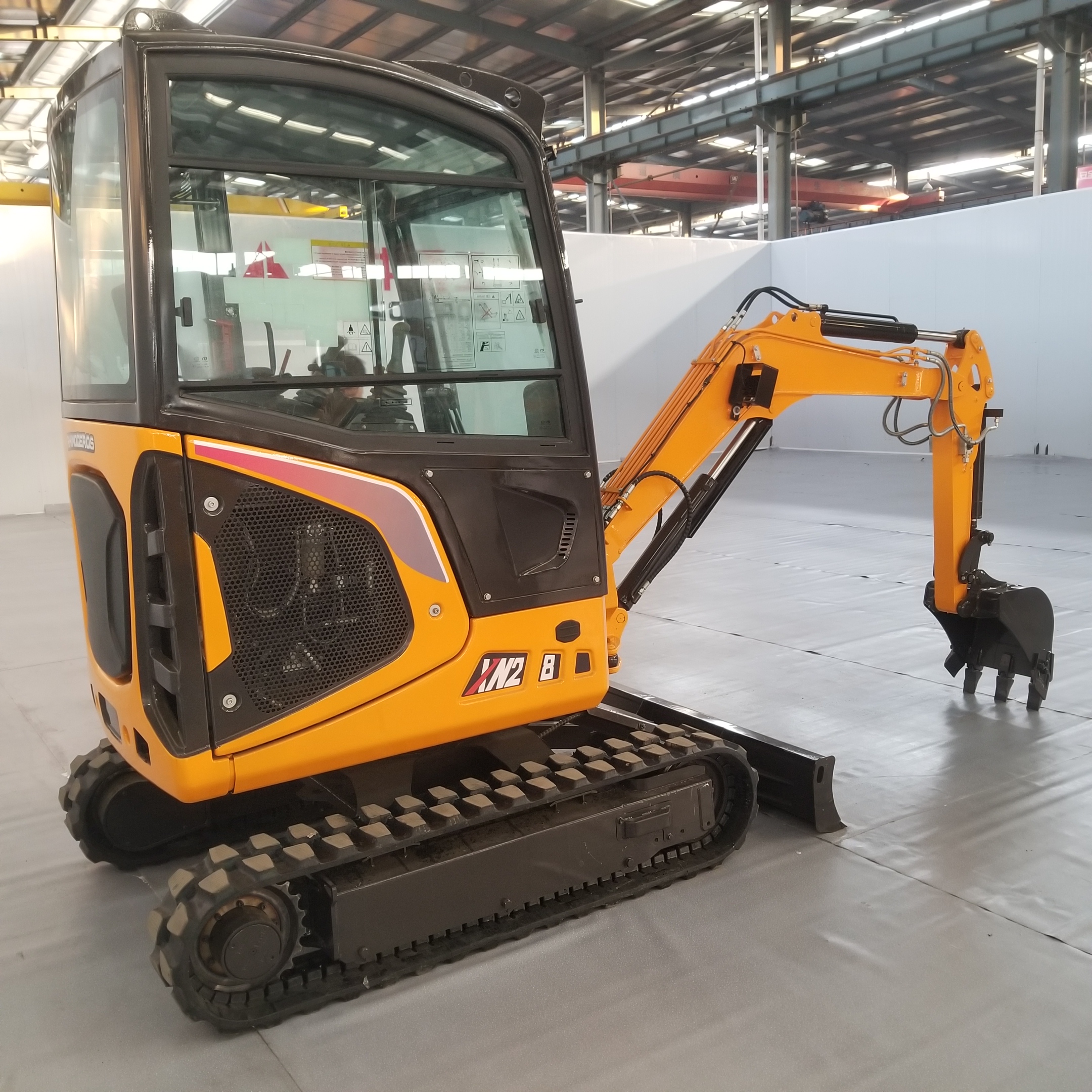 2.5 ton mini excavator with cabin