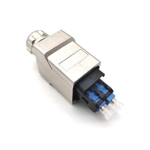 Uso industrial do conector RJ45