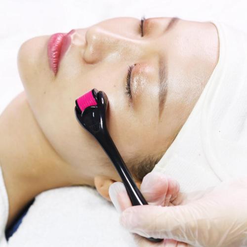 How to Use a Derma Roller