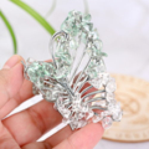 批发天然半宝石工艺品治愈装饰的水晶蝴蝶夹夹1