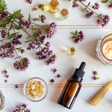 What essential oils can help us relieve stress?