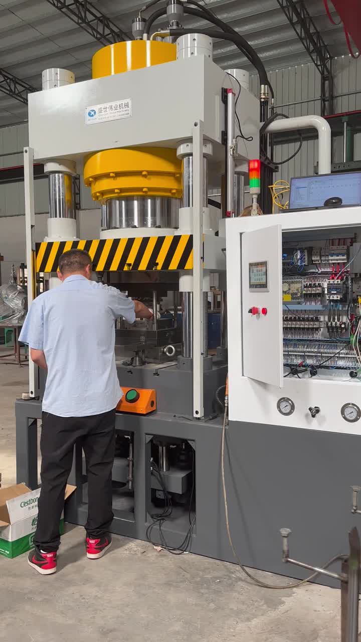 Hydraulic press display