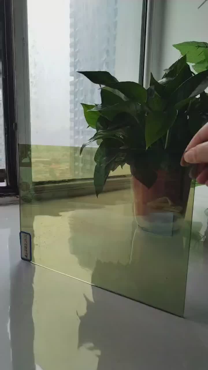 online green reflective glass