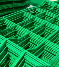 Green Welded Wire Mesh Fence Manufacture