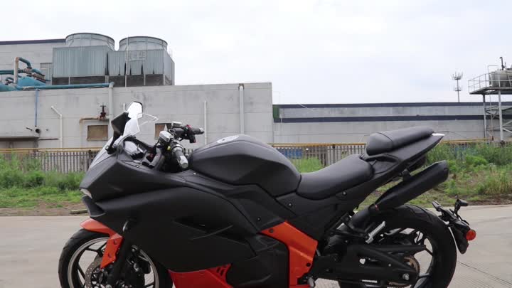 JL electric motorcycle test ride