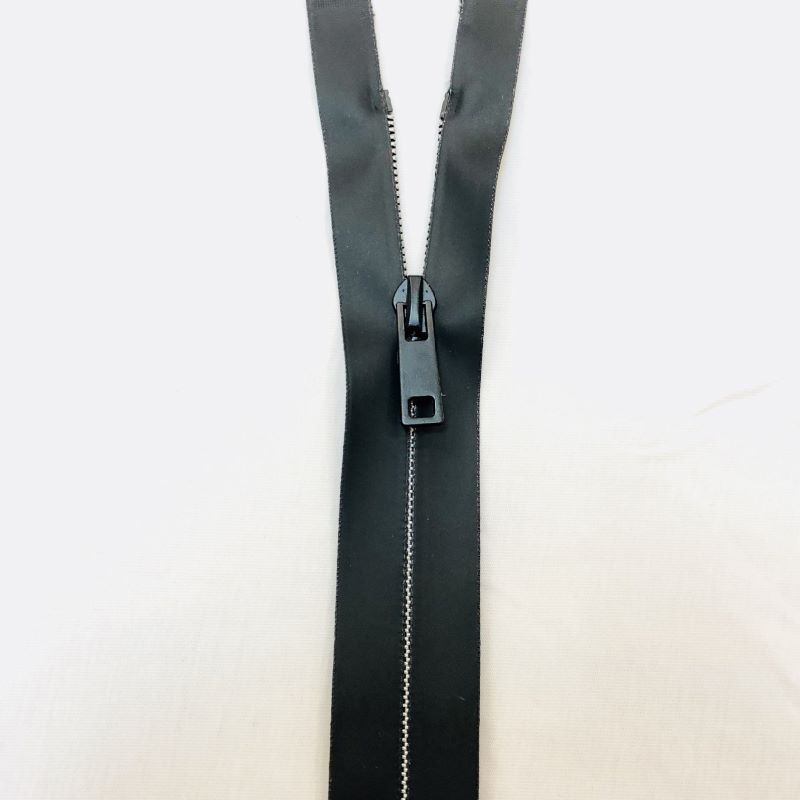 Heavy duty black zippers