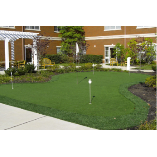 What lawn is more suitable for the hotel golf course?