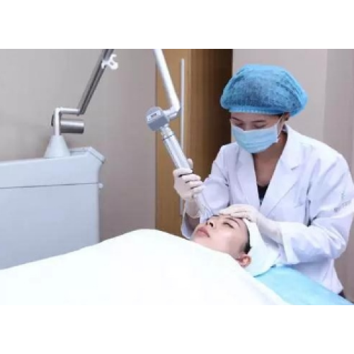 How does FRACTIONAL CO2 LASER Work | Choicy Beauty- a beauty aesthetic academy