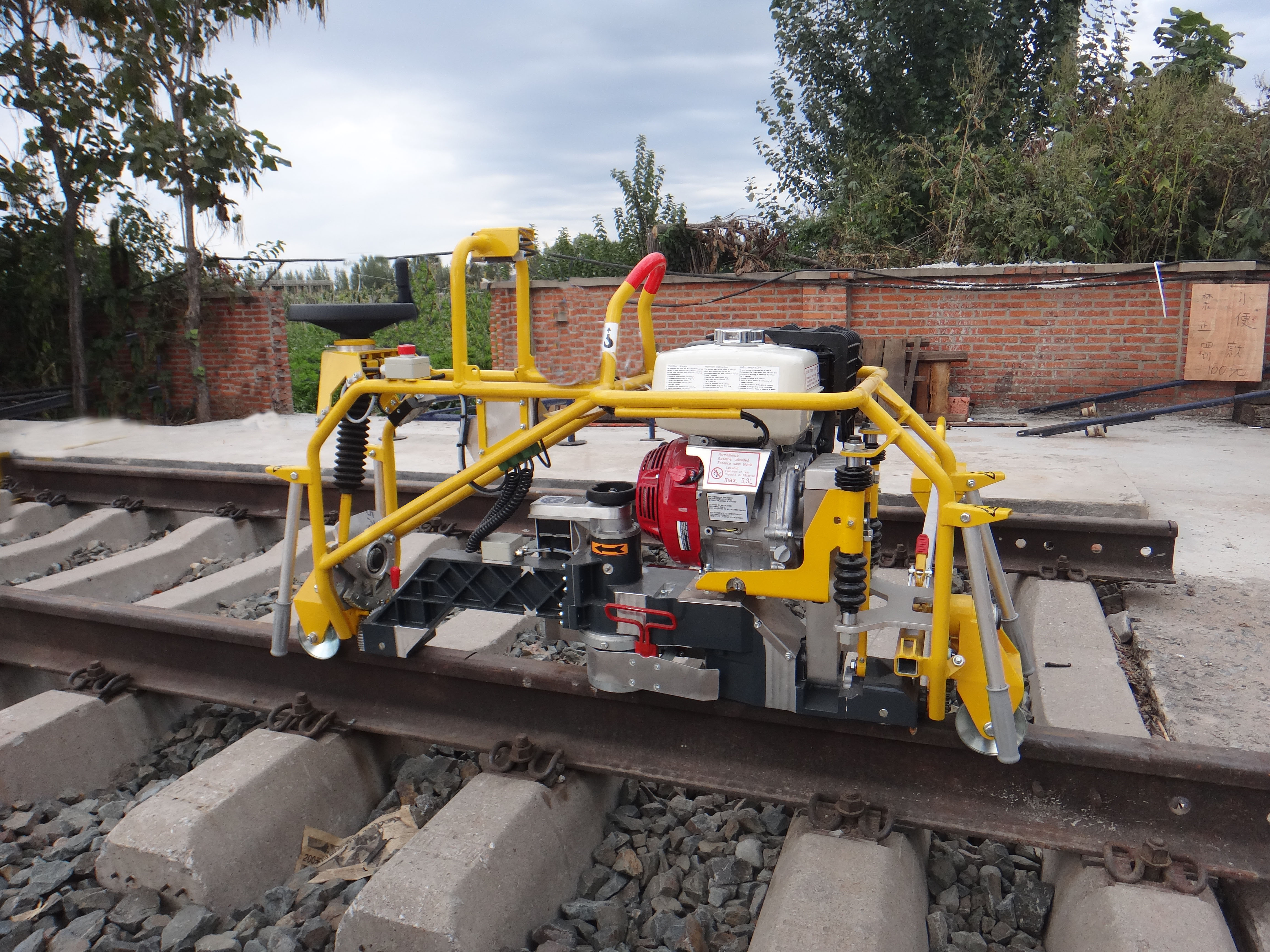 NGM-5.1 Rail Profile Grinding Machine