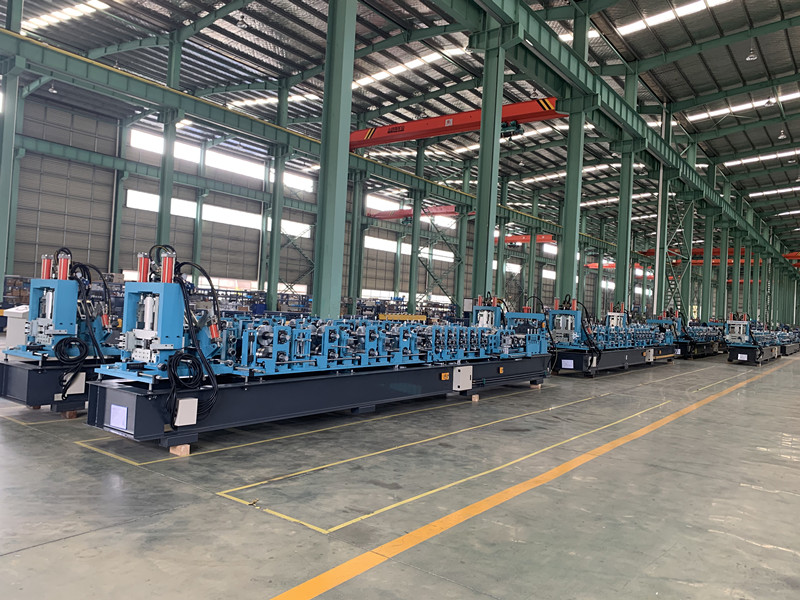 roll forming machine