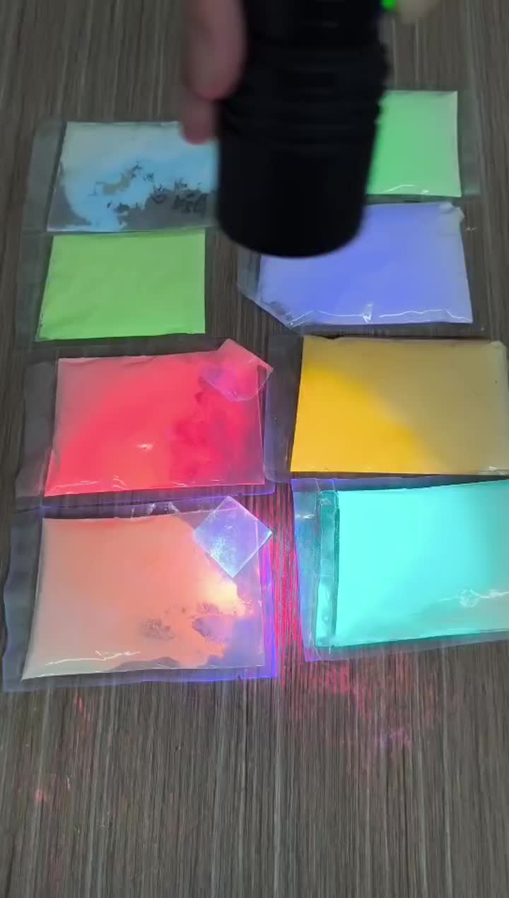 luminous powderav