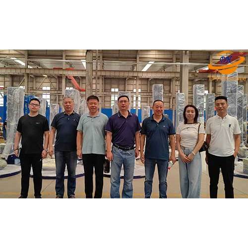 Huaiyin District Information Industry Development Service Center e General Presidente Group di Jinan Shandong Plilong Visita Dyehome Intelligent