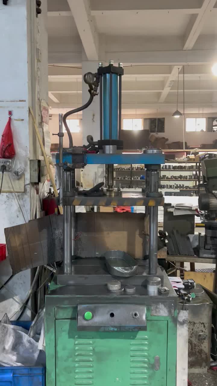 Edge trimming machine