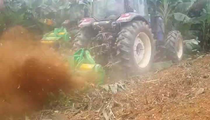 Banana straw crusher