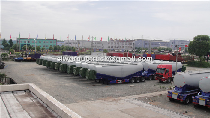 Clw Group Truck Bulk Cement Truck