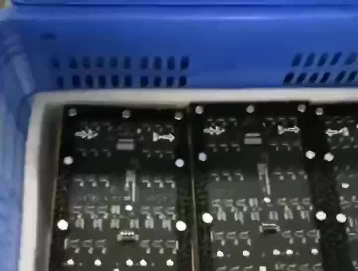 Kapalı Yumuşak P2.5 Module.mp4