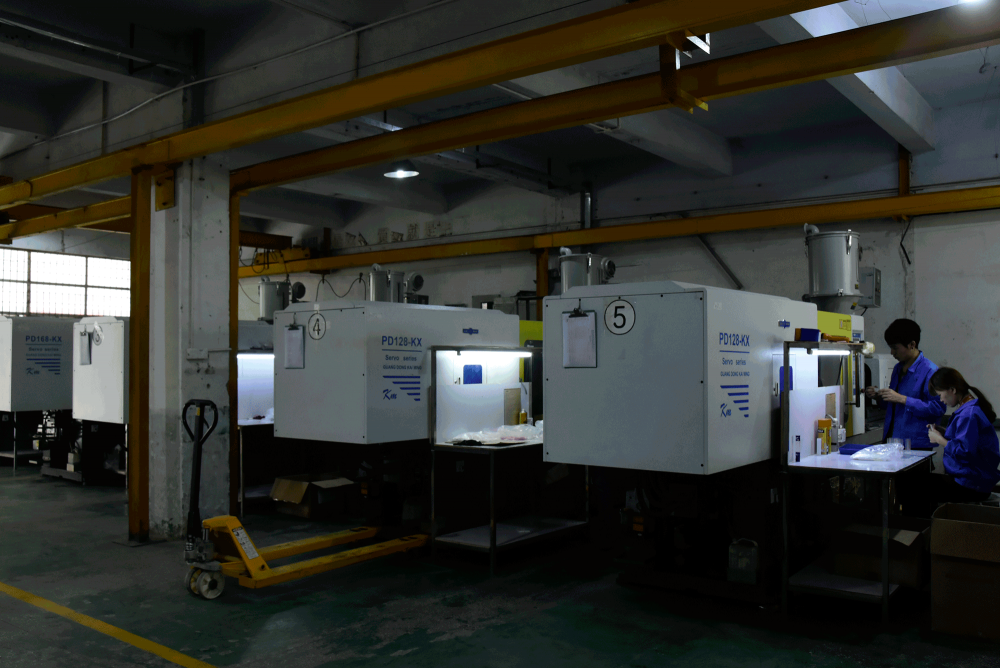 Injection Molding Machine