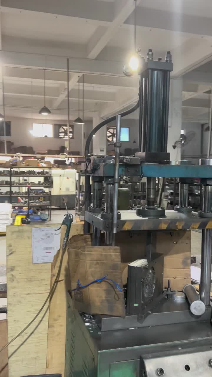 Edge trimming machine
