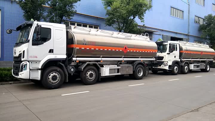 25cbm SINOTRUK Oil Tank Trucks.mp4