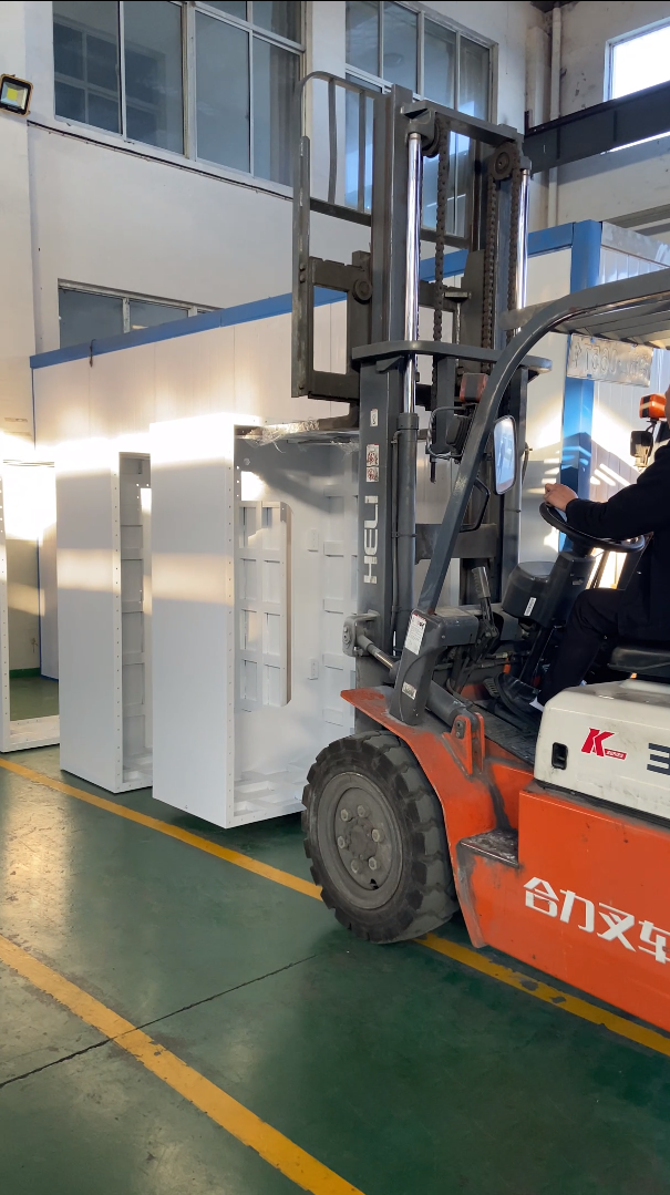 Assembly workshop 4LY