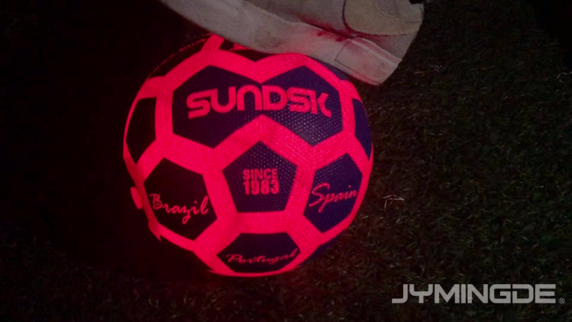 Luminous glow in the dark two high bright LED lights rubber LED custom soccer ball1