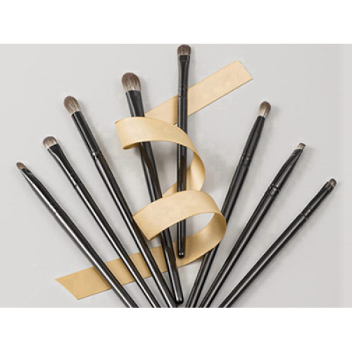 How to properly store makeup brush sets?