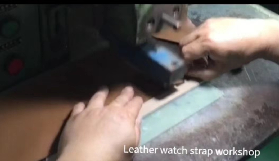 Leather watch strap workshop