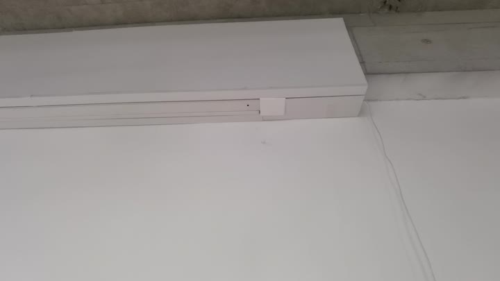 Ceiling hidden electric projection screen