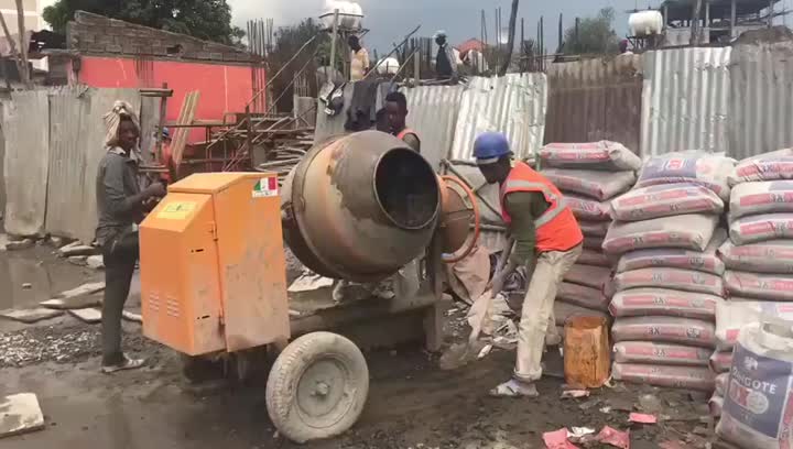 Mini beton mixer