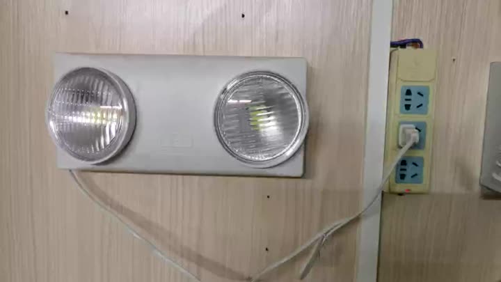 Lumière d&#39;urgence LED non entretenue