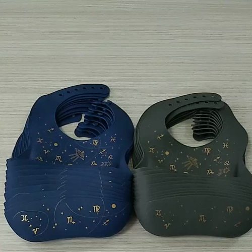 silicone baby bib.mp4