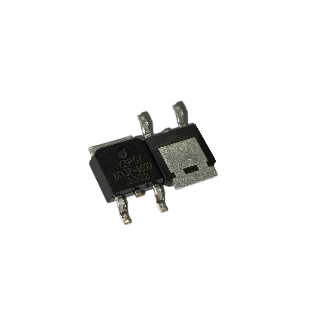 TRIAC BT137-600D TO-252