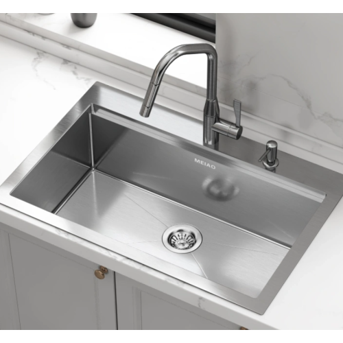 Surface treatment process of stainless steel sink